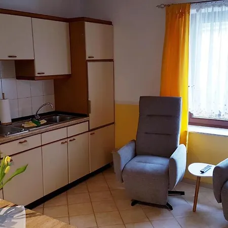 Kleine Nixe Krabbe Appartement